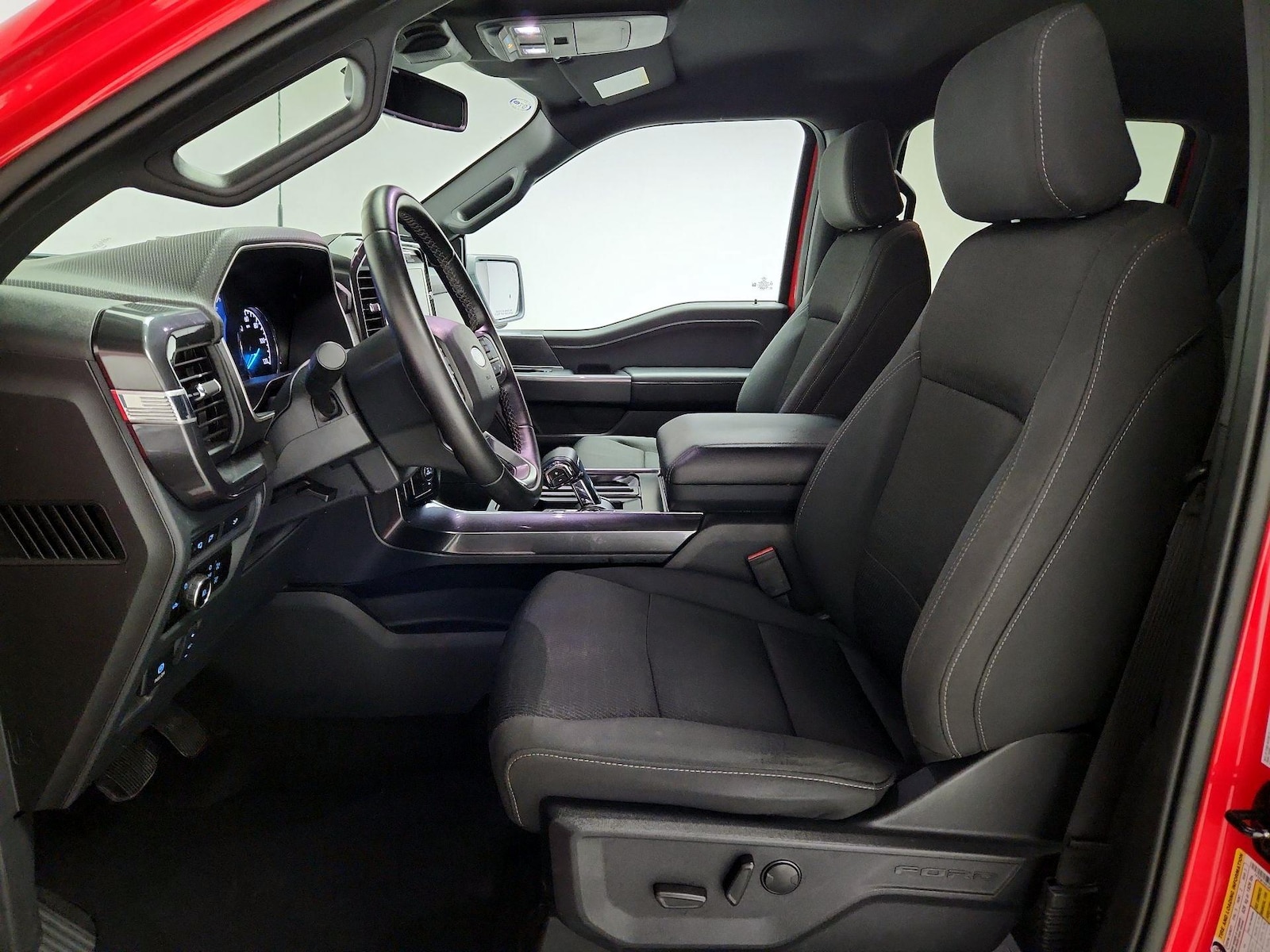 2023 Ford F-150 XLT - Photo 12