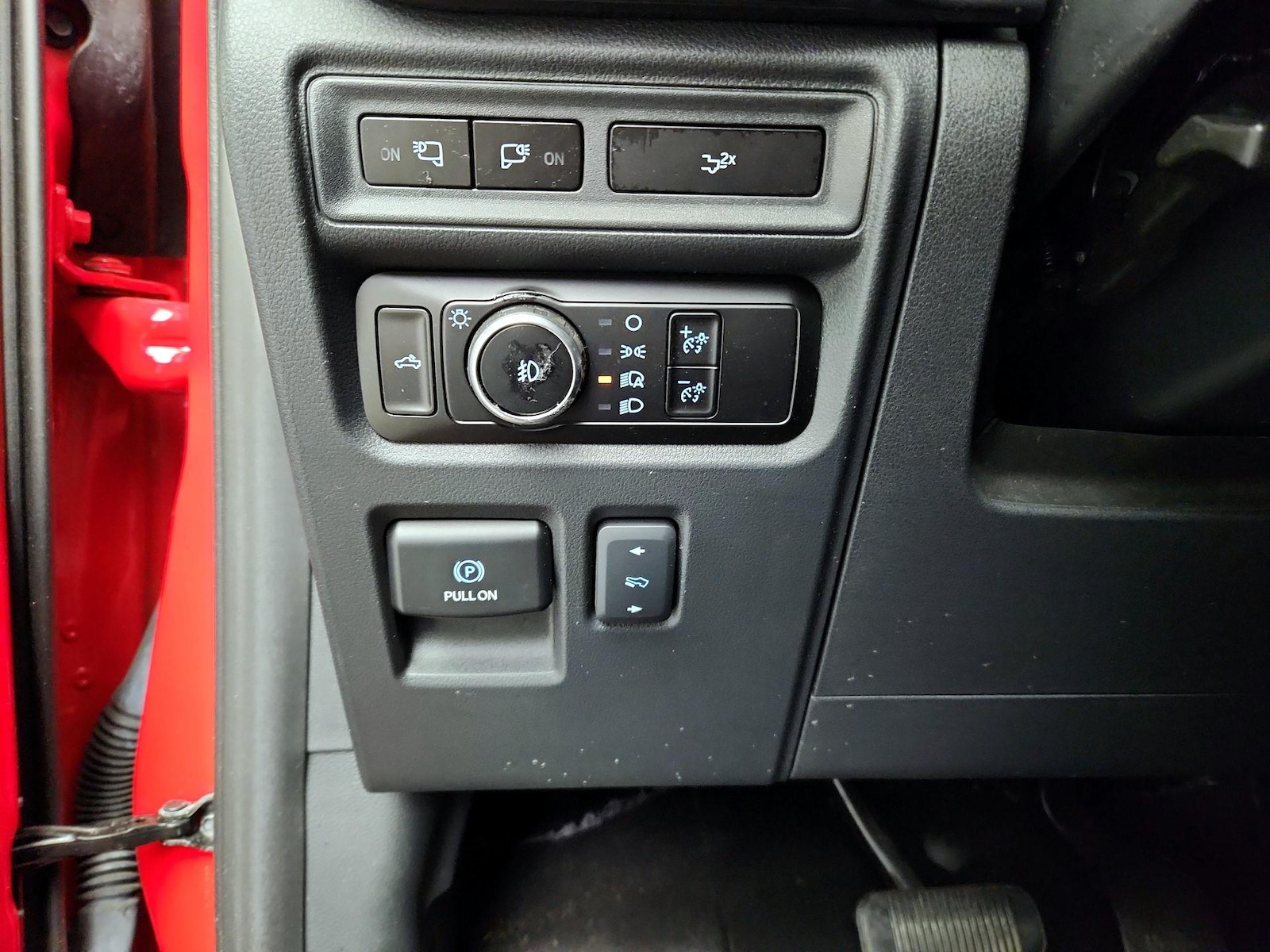 2023 Ford F-150 XLT - Photo 14