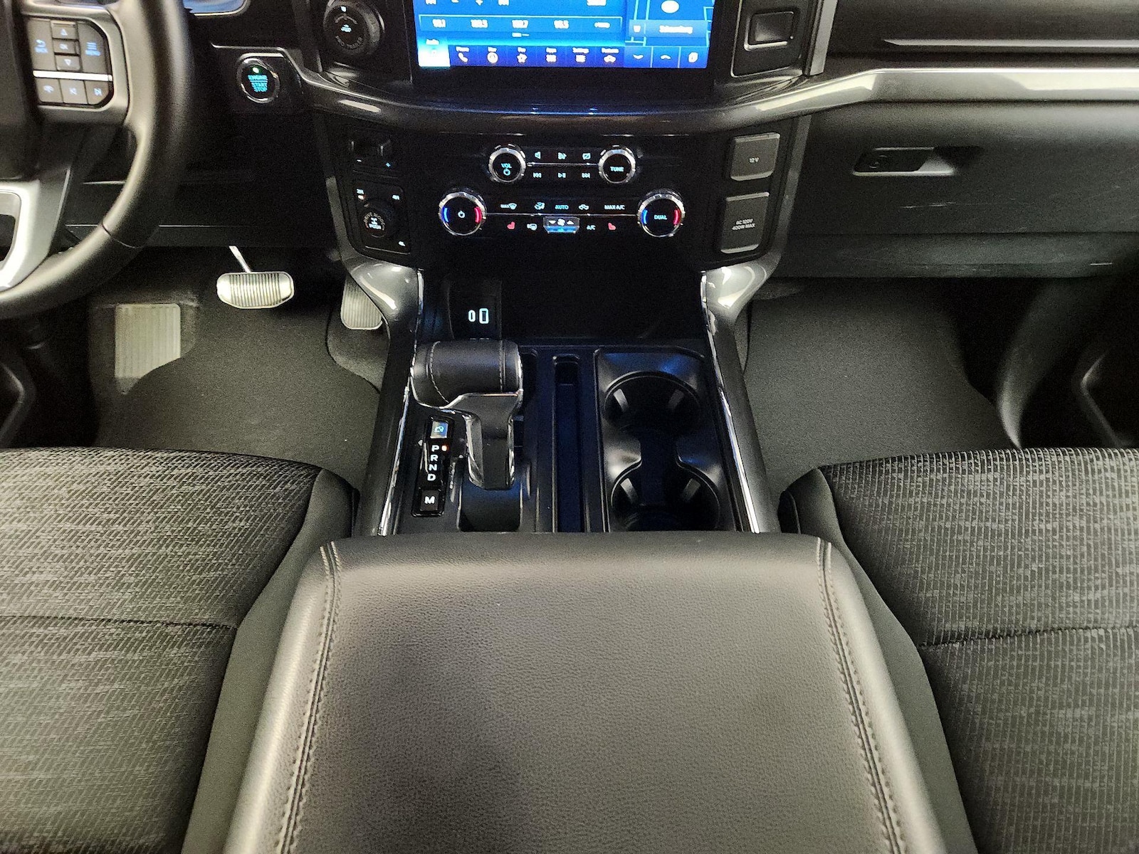 2023 Ford F-150 XLT - Photo 19
