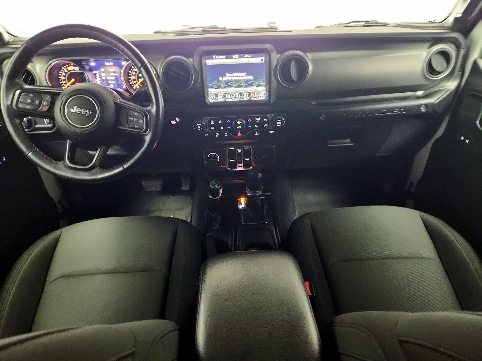 Apple CarPlay® & Android Auto™