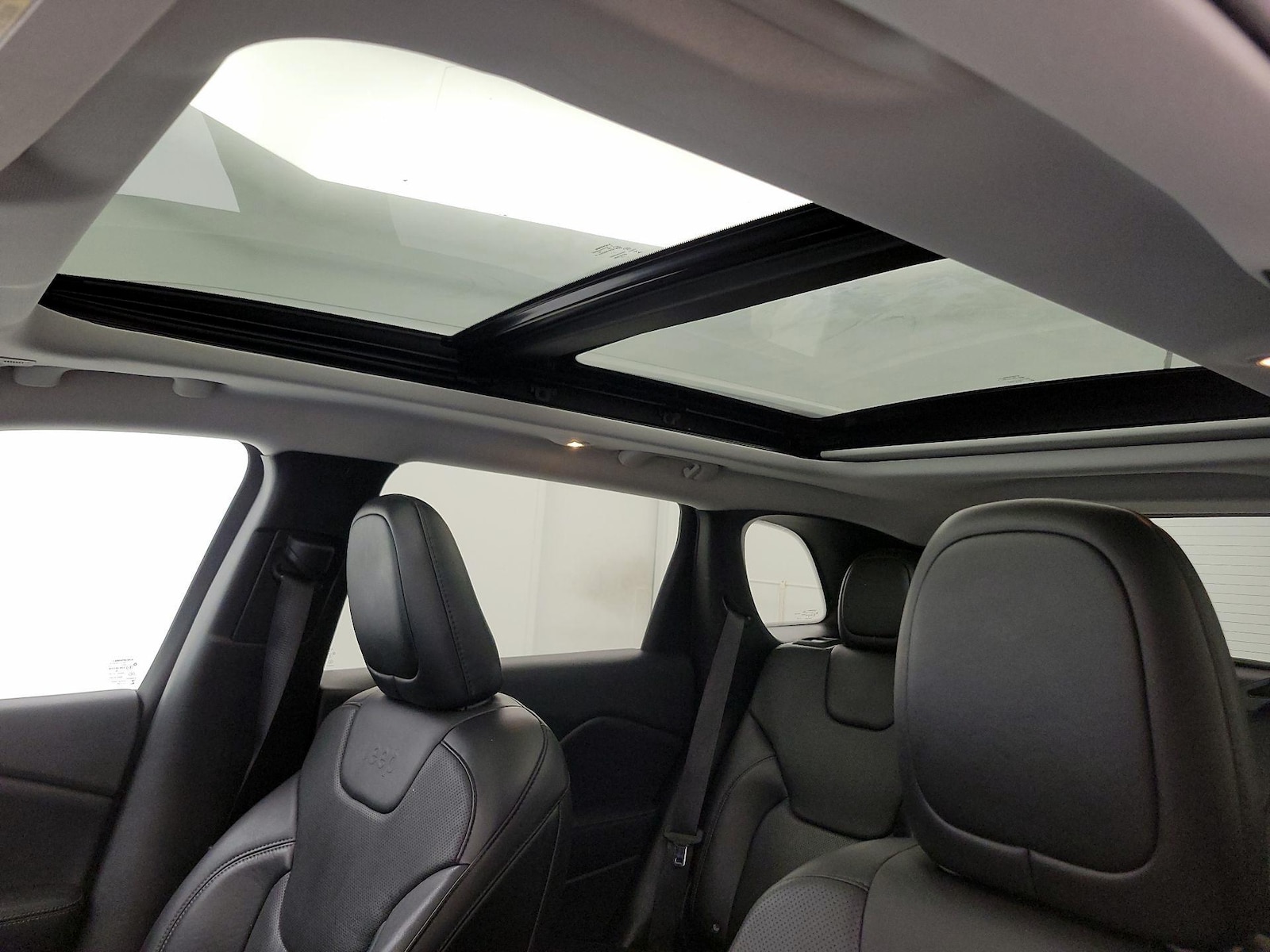 2019 Jeep Cherokee Limited - Photo 21