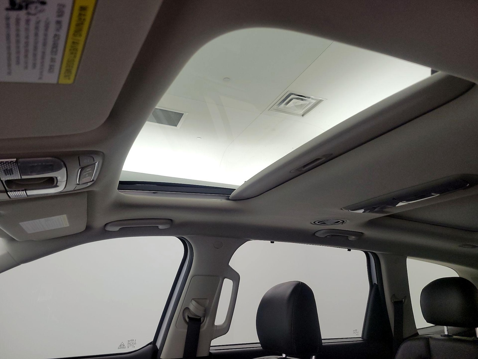 Sunroof(s) & Skylight(s)