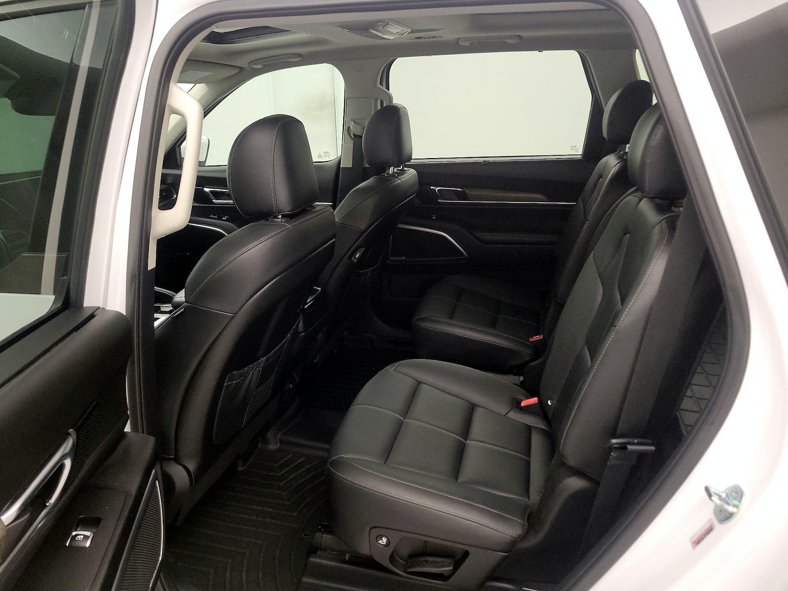 Rear Air Conditioning