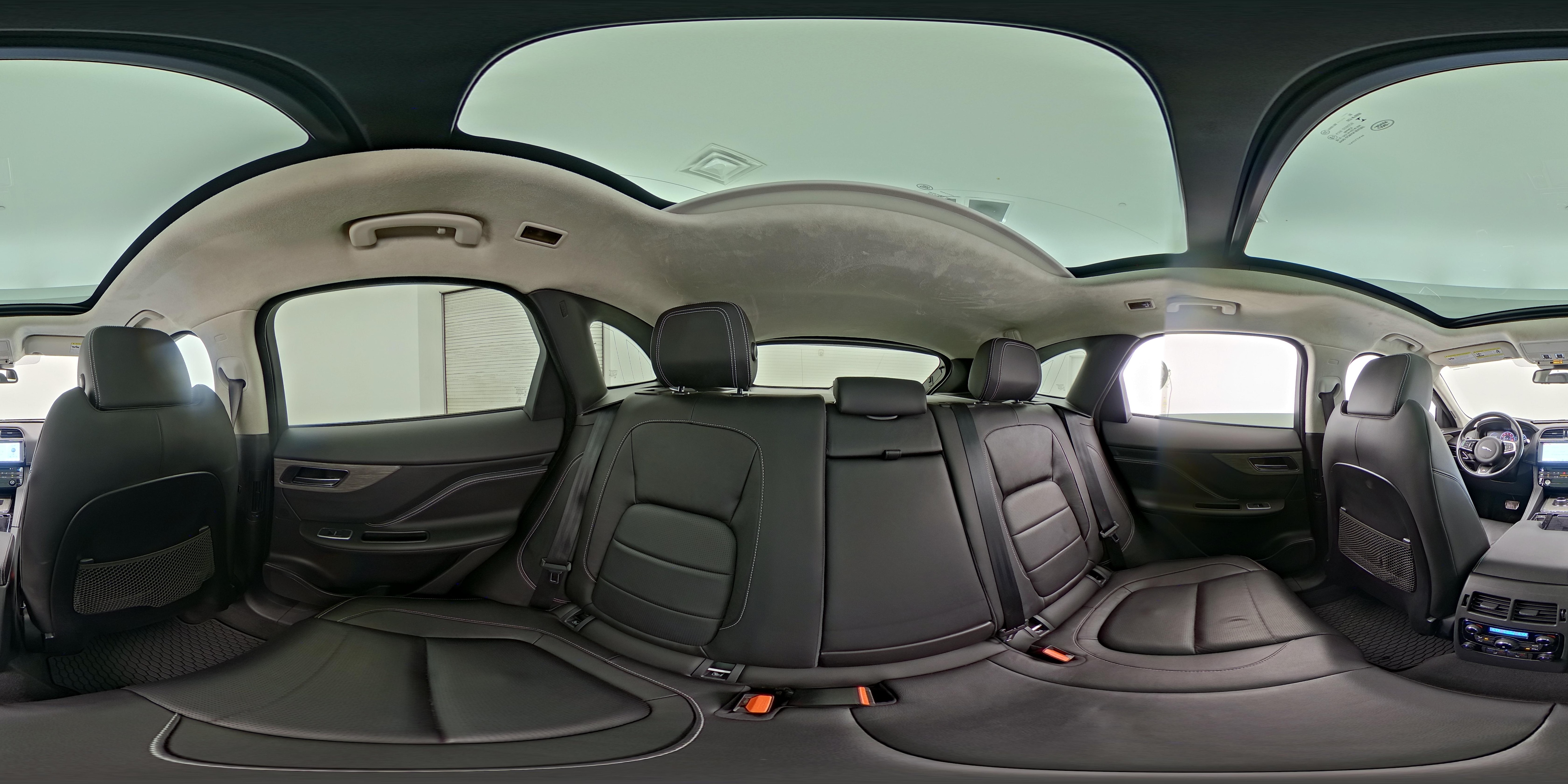 2018 Jaguar F-PACE S - Photo 26