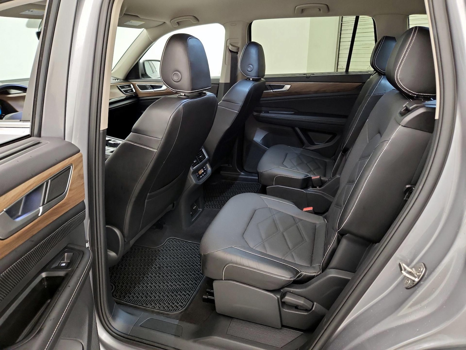 Rear Air Conditioning