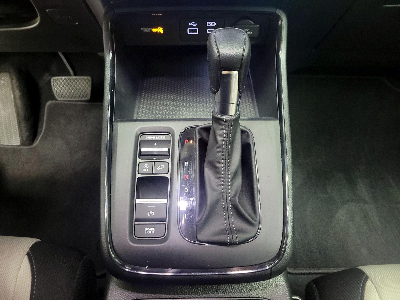 2025 Honda CR-V EX - Photo 18