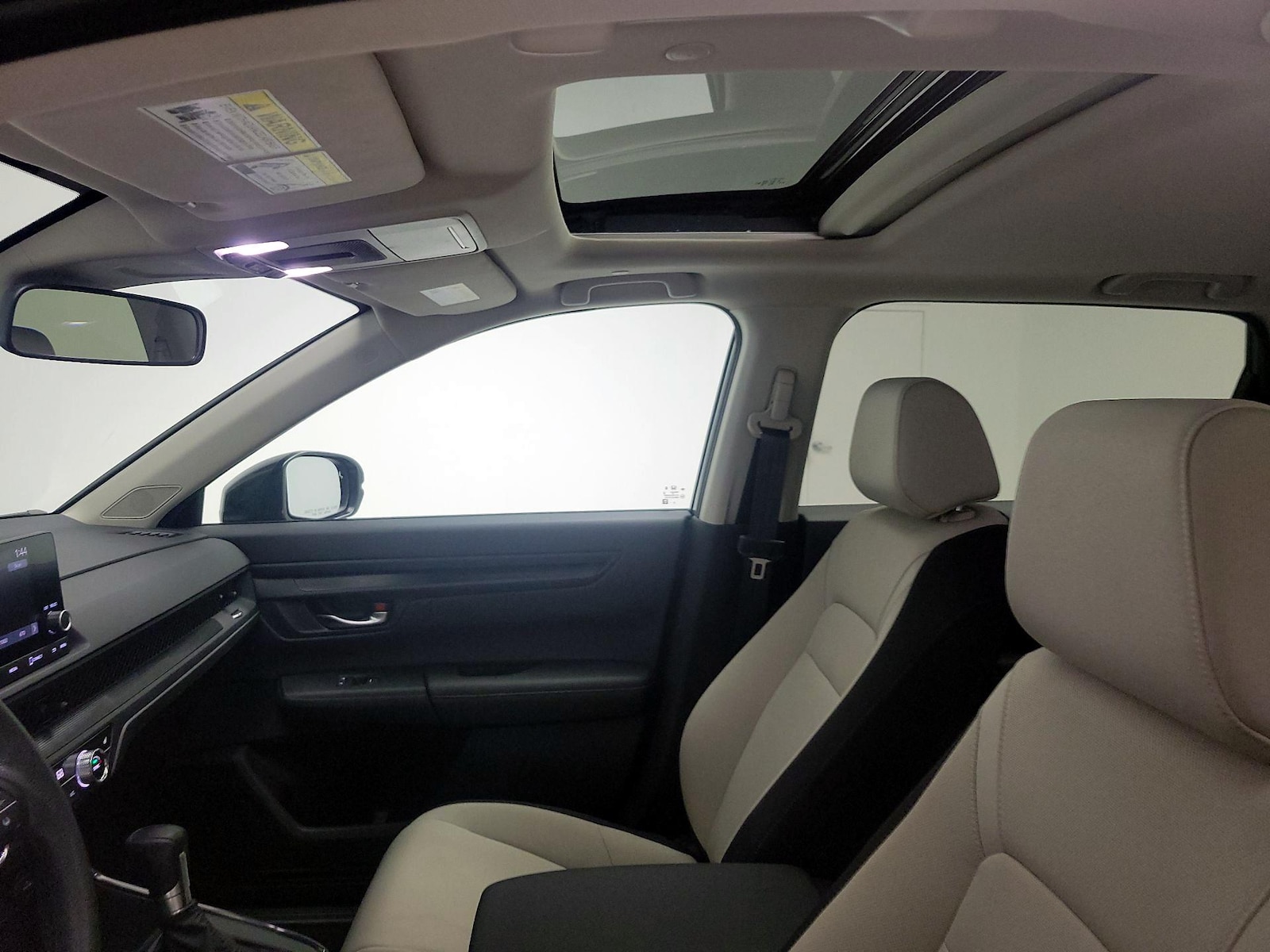 Sunroof(s) & Overhead Airbags