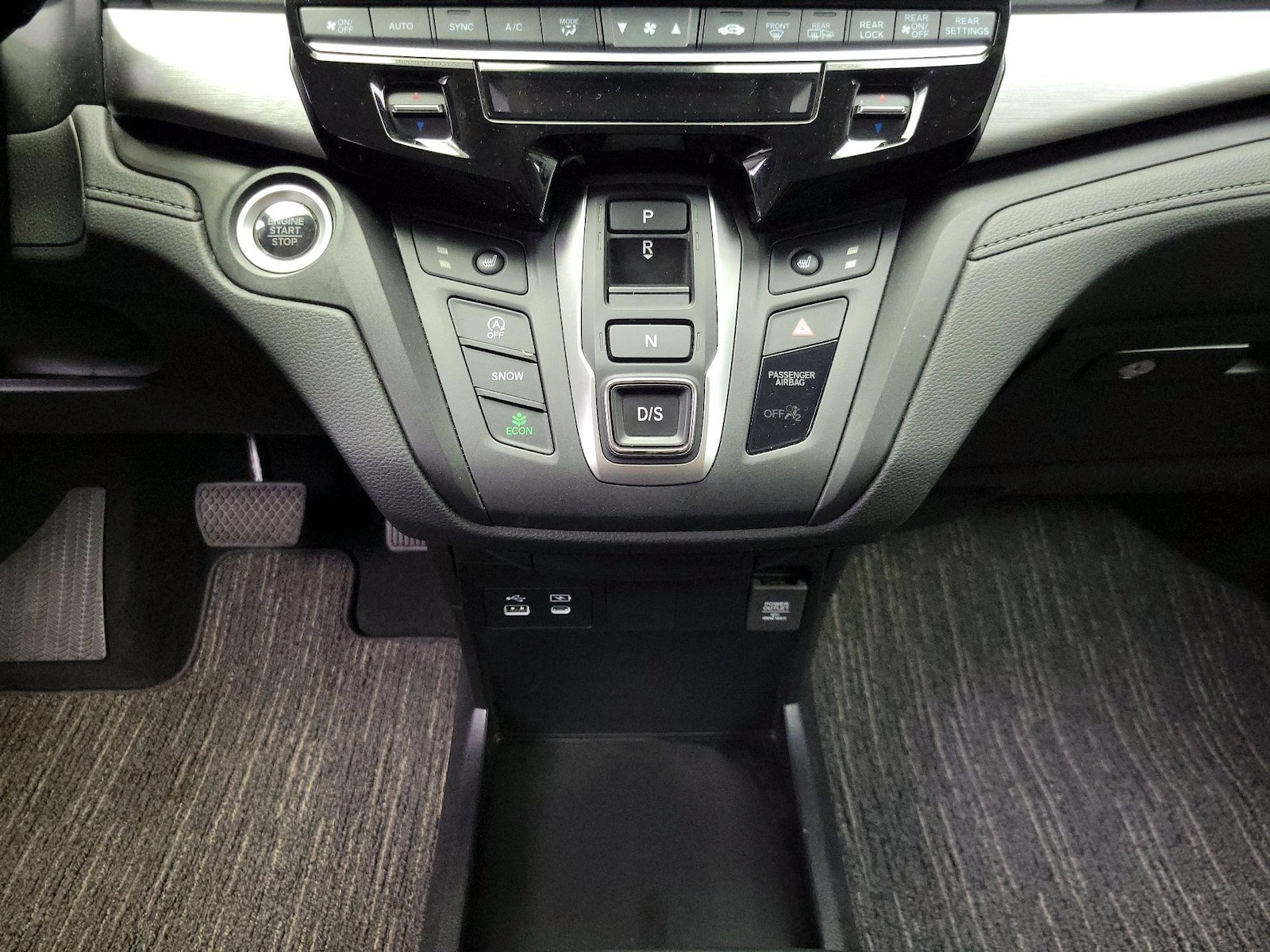 2025 Honda Odyssey EX-L - Photo 18