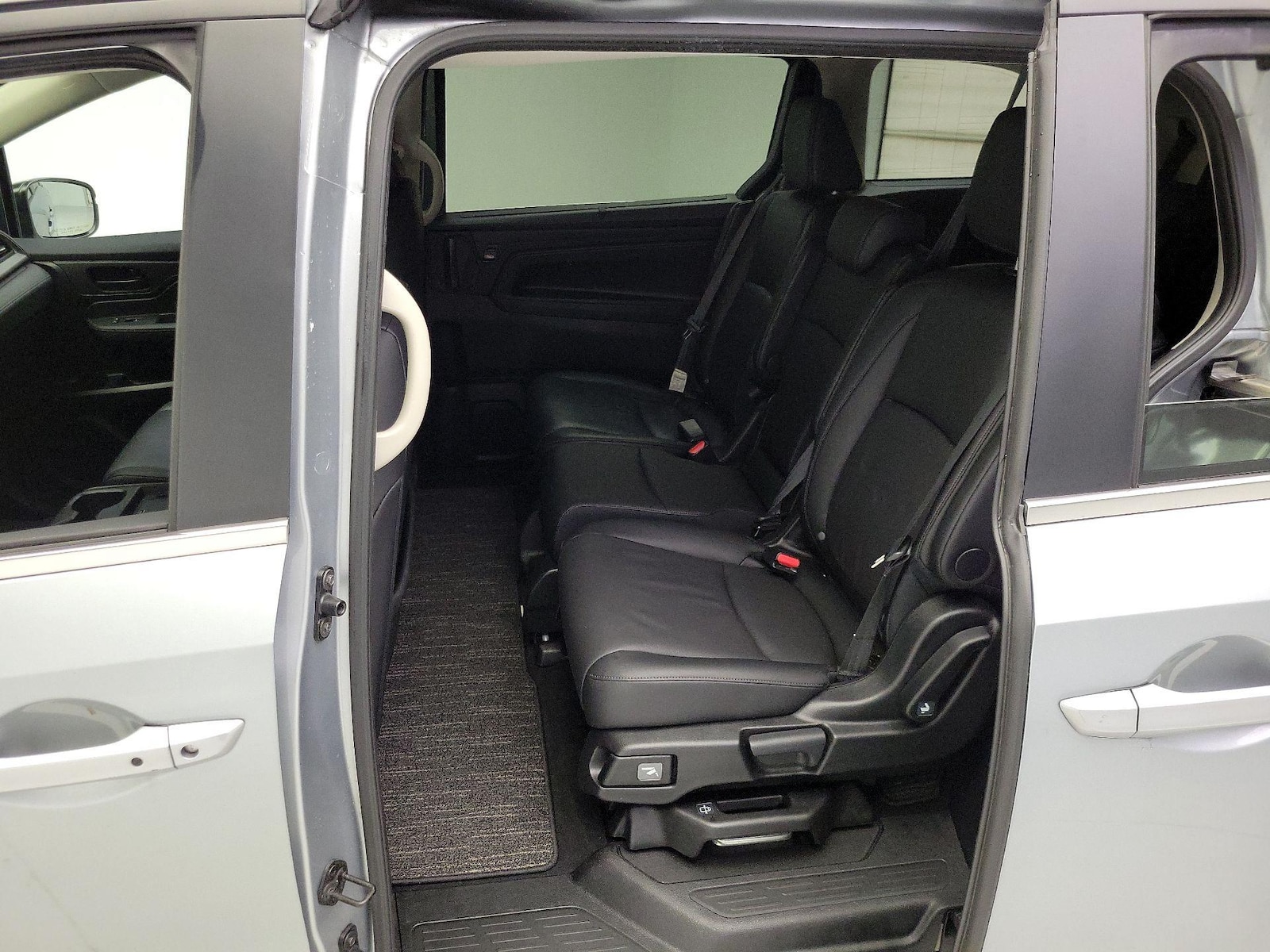 2025 Honda Odyssey EX-L - Photo 21