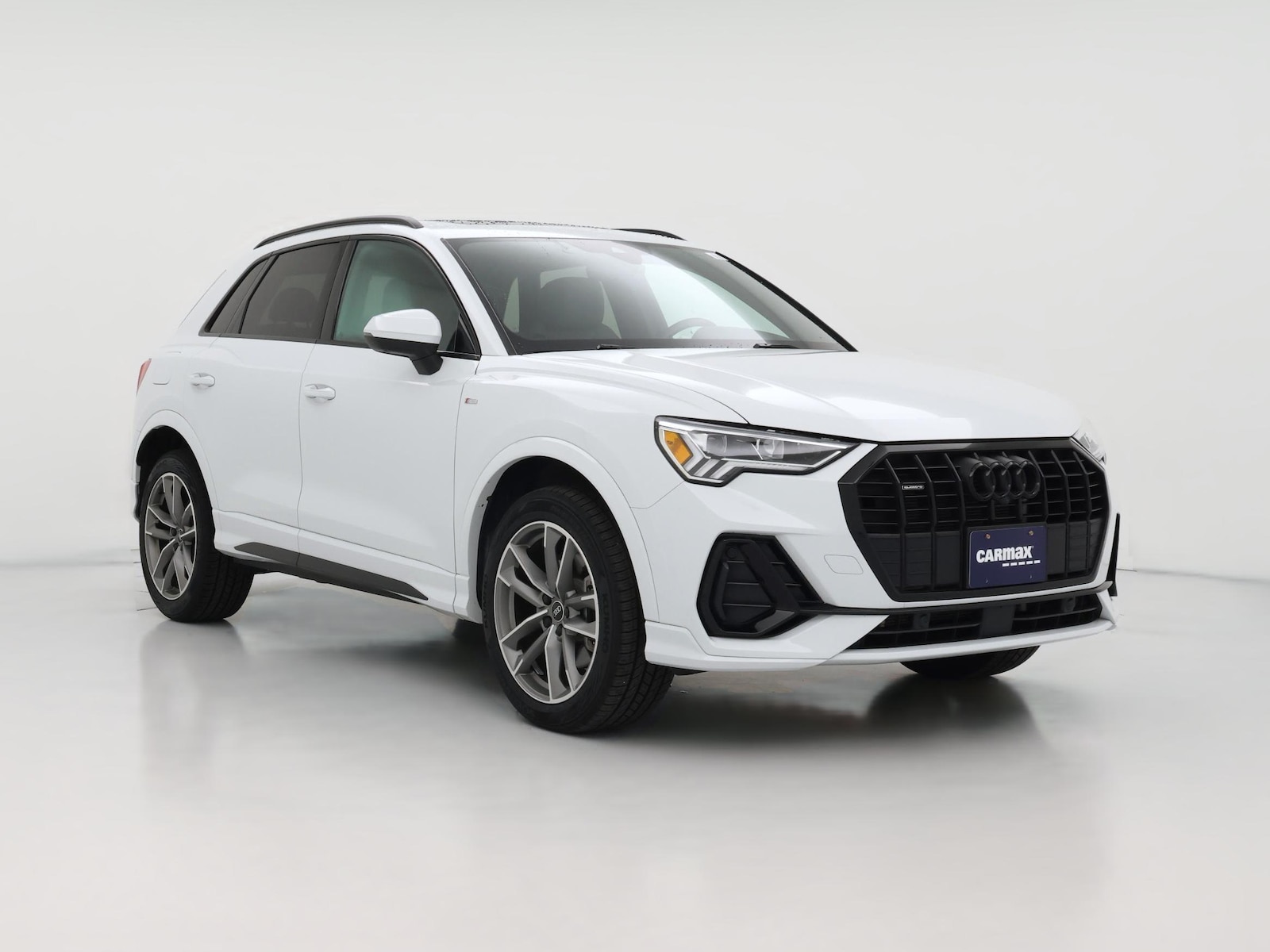 2022 Audi Q3