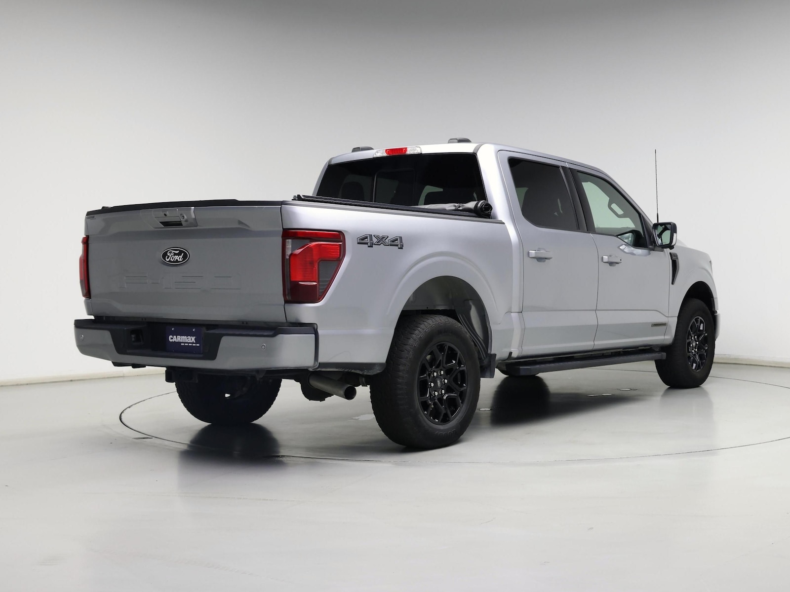 2024 Ford F-150 XLT - Photo 9