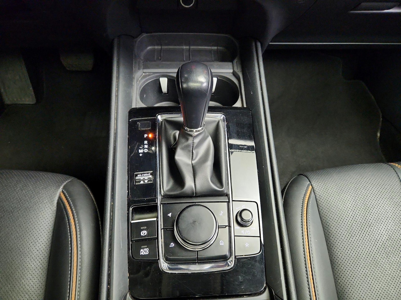 Photo 18