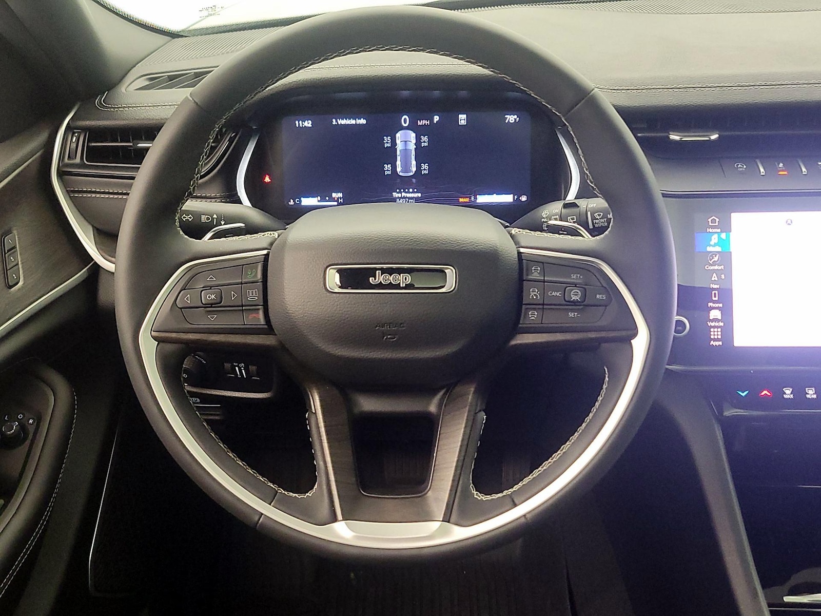 2026 Jeep Grand Cherokee Limited Reserve - Photo 11