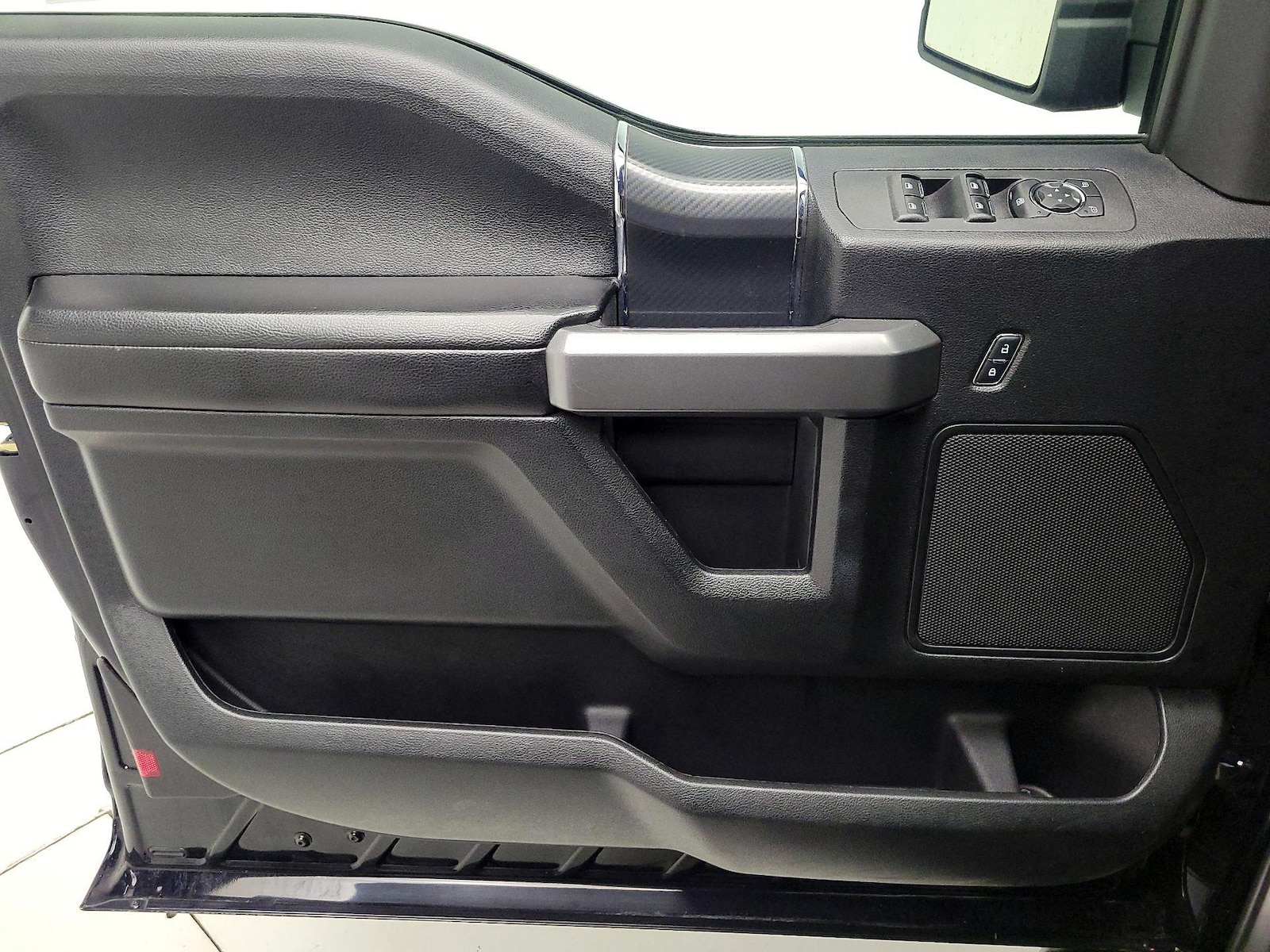 2018 Ford F-150 XLT - Photo 13