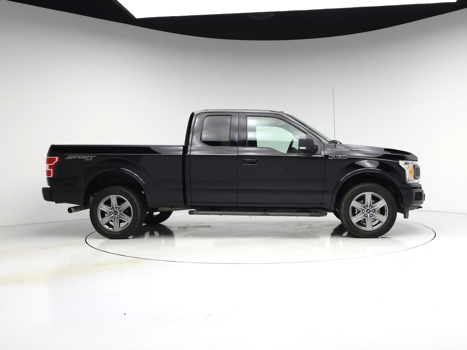 2018 Ford F-150 XLT - Photo 8