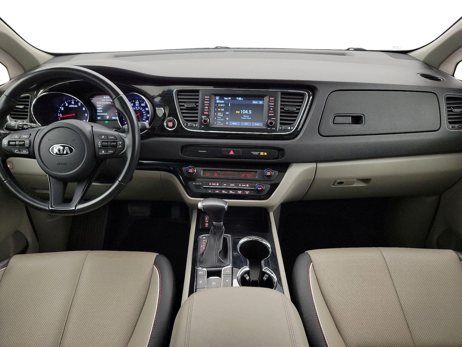 2020 Kia Sedona EX - Photo 10