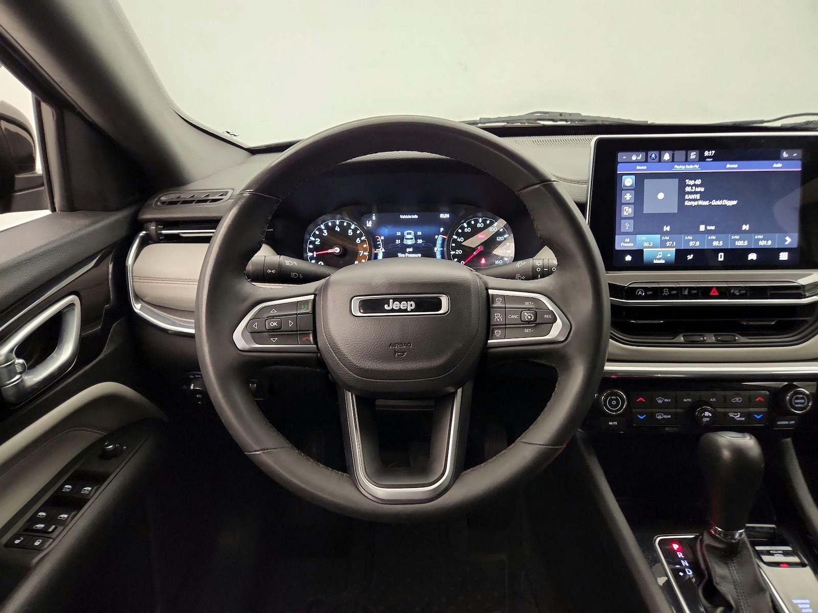2023 Jeep Compass Limited - Photo 11