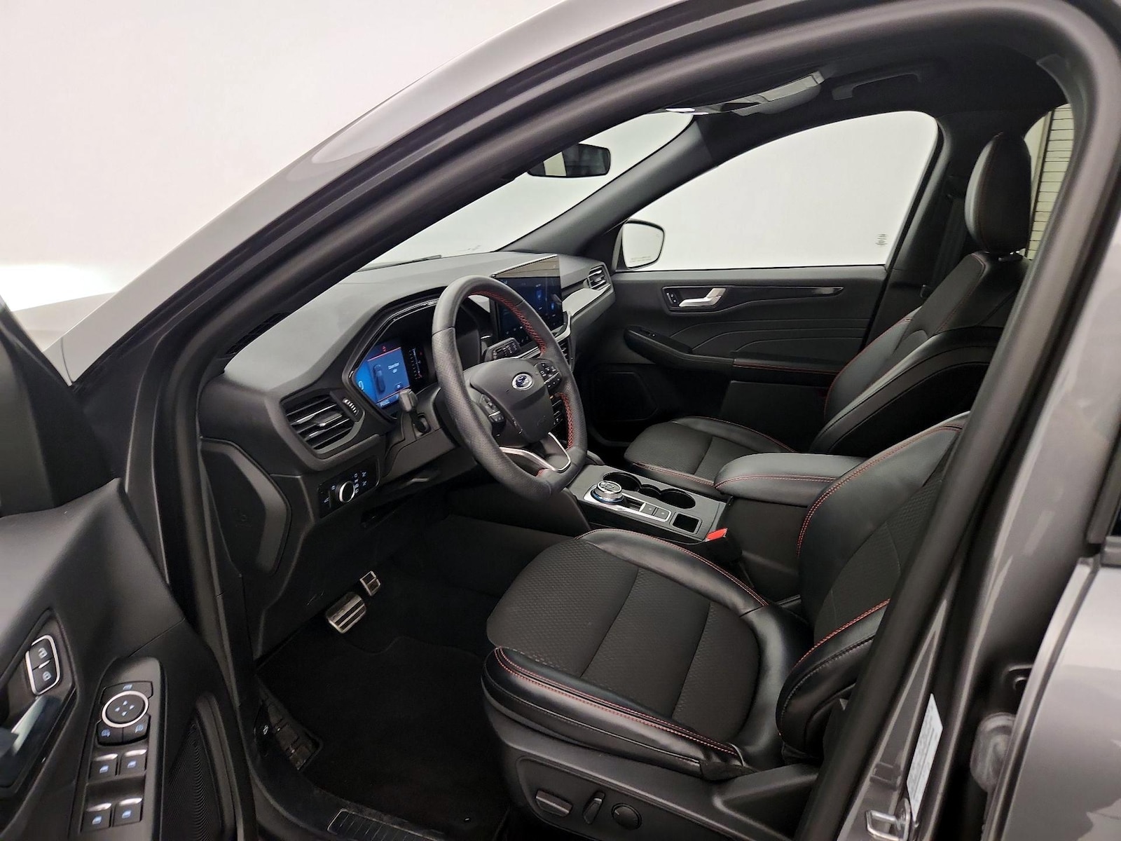 Power Seat(s) & Side Airbags