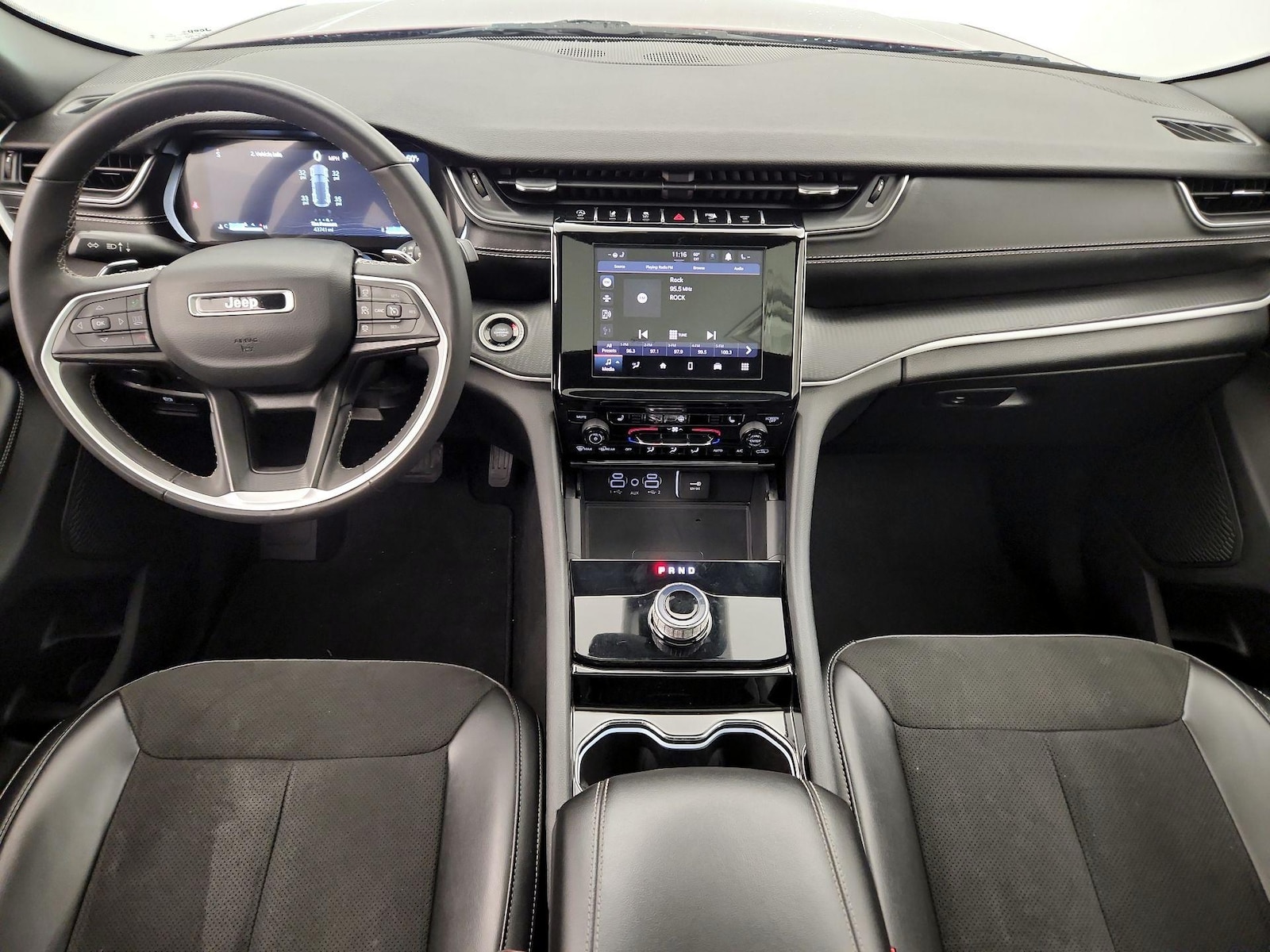 2023 Jeep Grand Cherokee Altitude - Photo 10