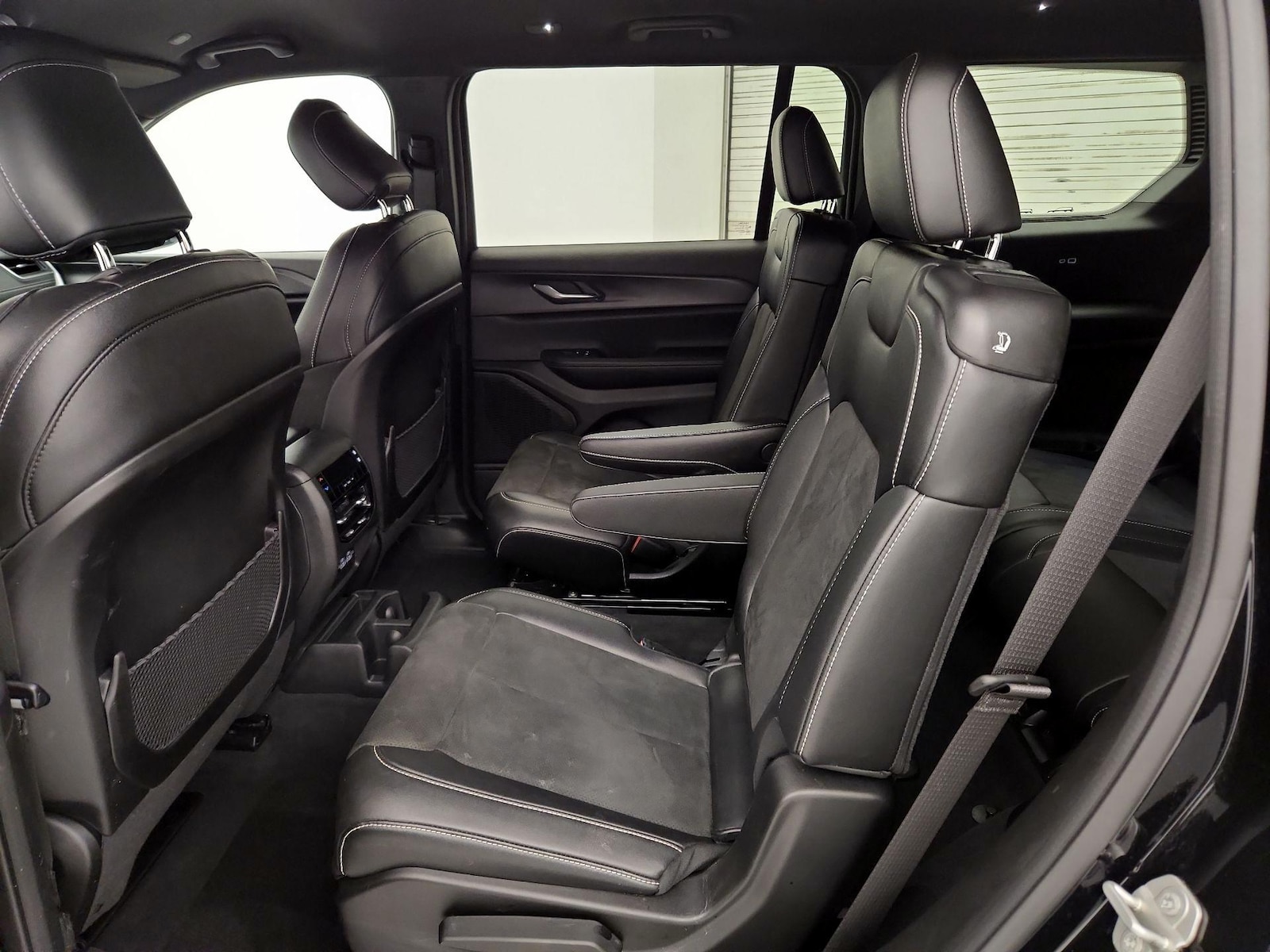 Rear Air Conditioning