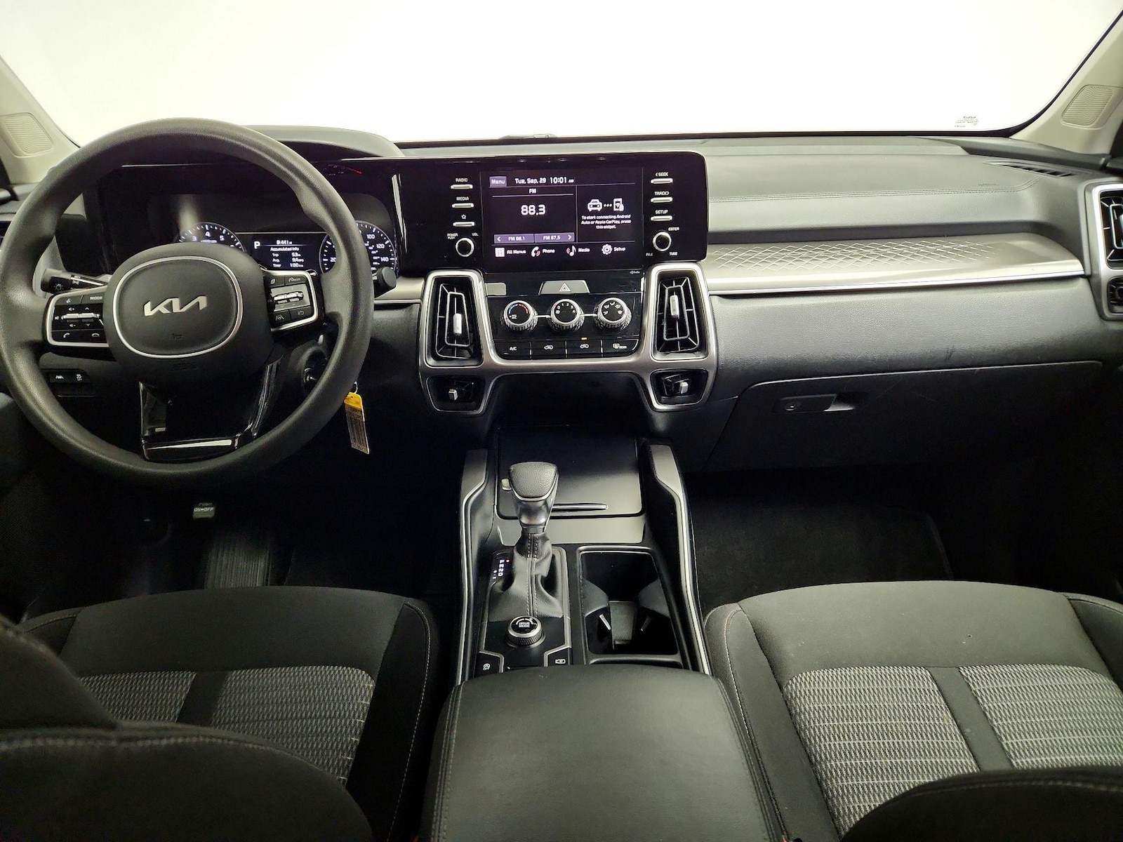 Apple CarPlay® & Android Auto™