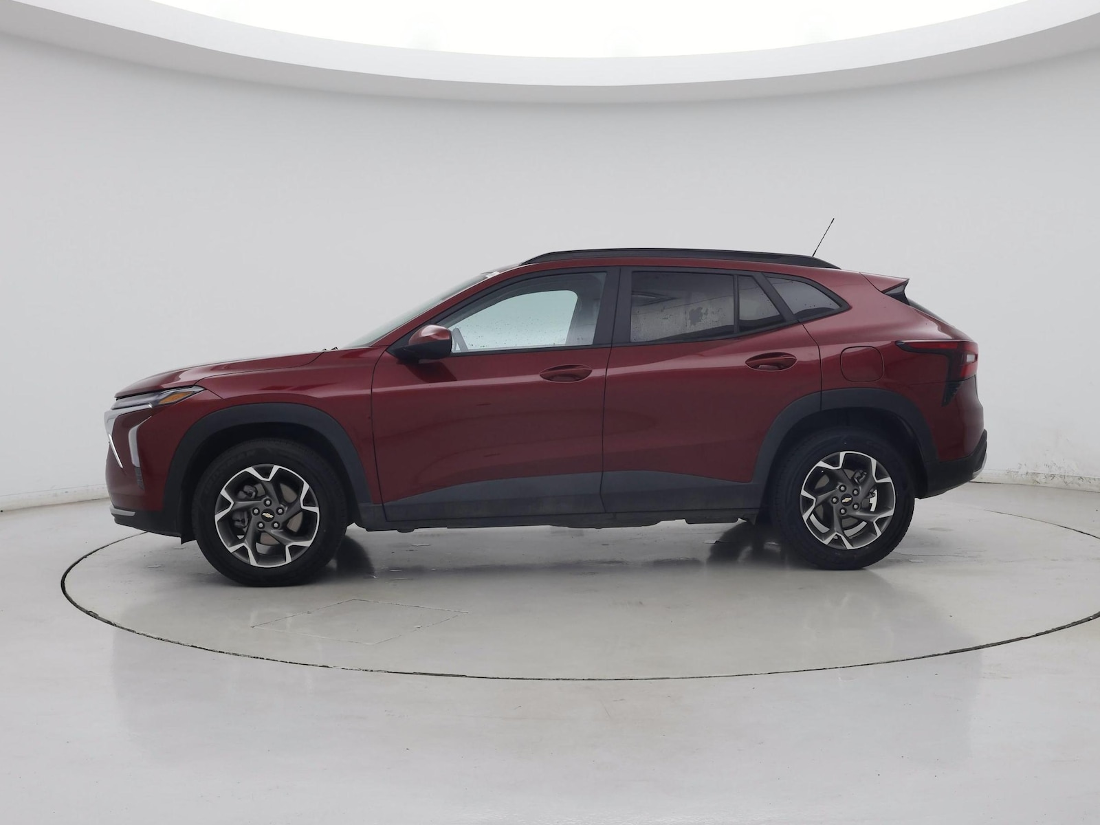 2025 Chevrolet Trax LT - Photo 4