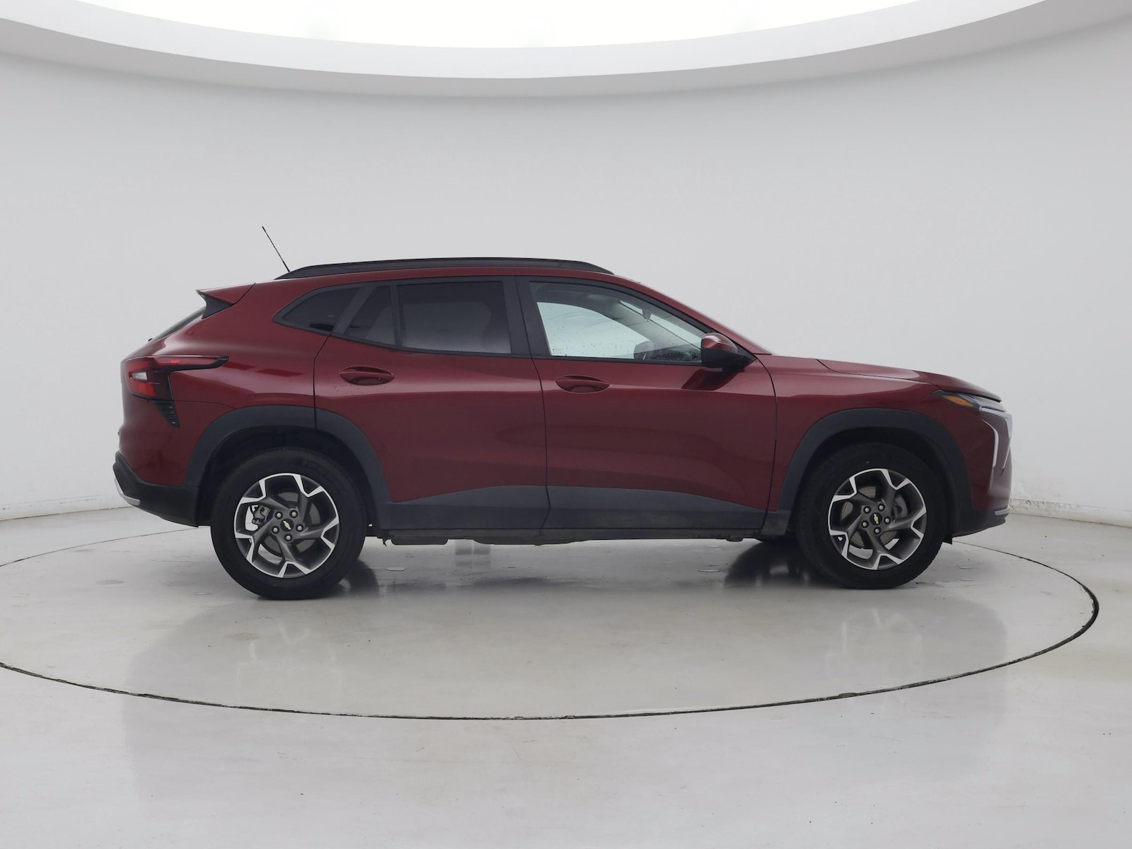 2025 Chevrolet Trax LT - Photo 8
