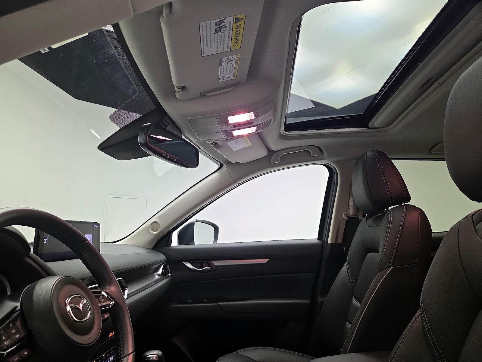 Sunroof(s) & Overhead Airbags