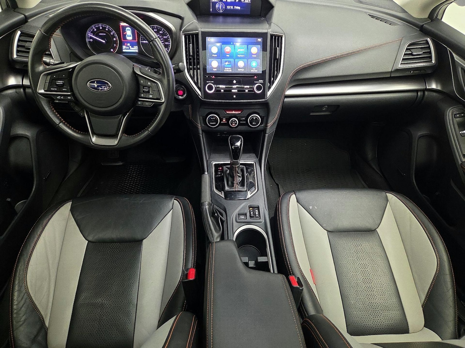 Apple CarPlay® & Android Auto™