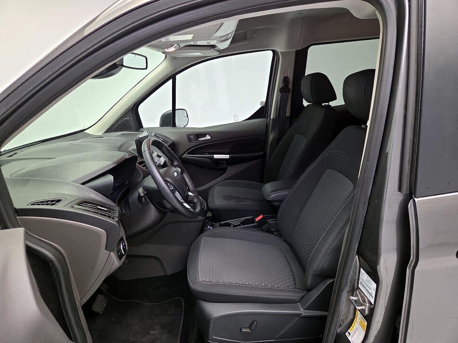 Power Seat(s) & Side Airbags