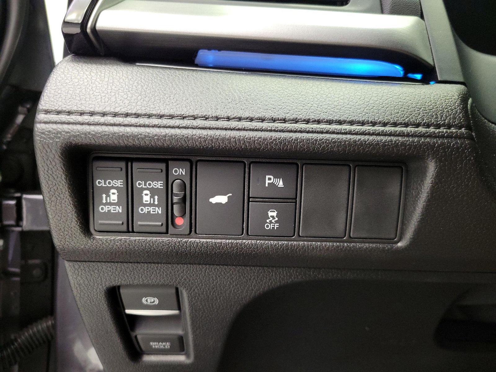 2026 Honda Odyssey Touring - Photo 14
