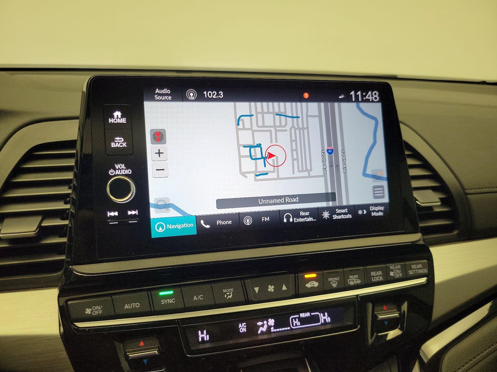 2026 Honda Odyssey Touring - Photo 15