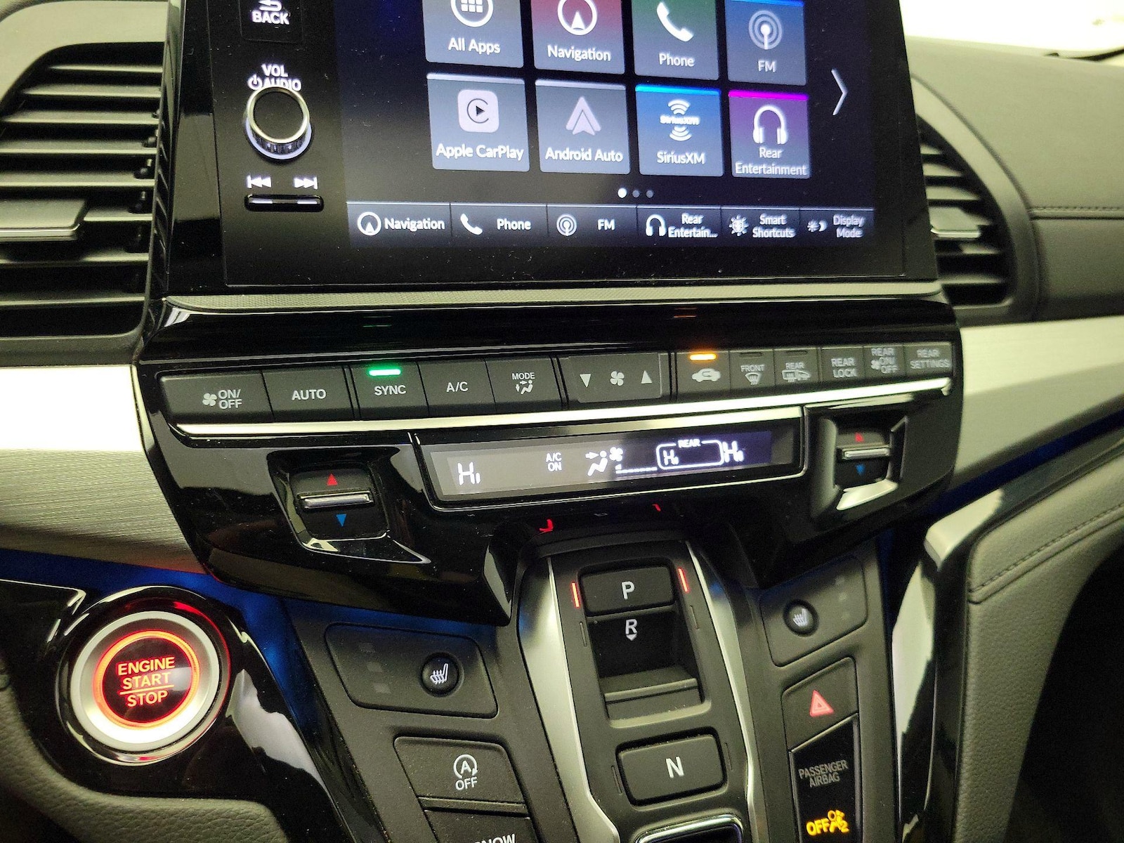 2026 Honda Odyssey Touring - Photo 18