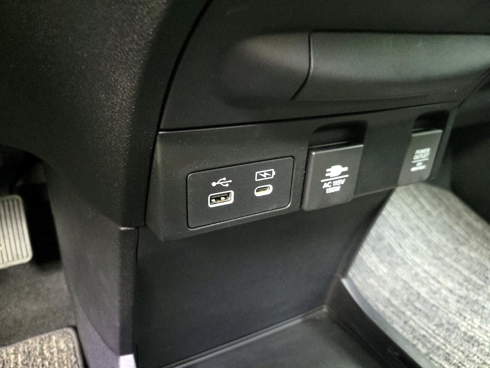 2026 Honda Odyssey Touring - Photo 20