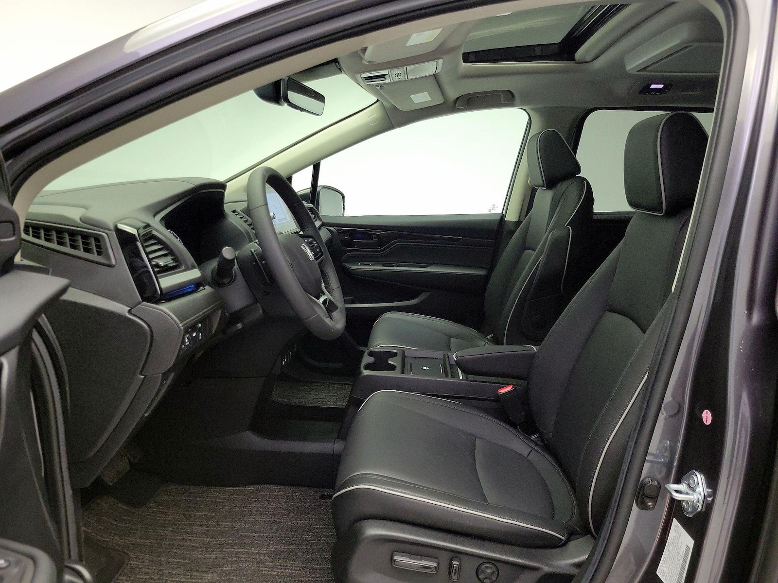 2026 Honda Odyssey Touring - Photo 21