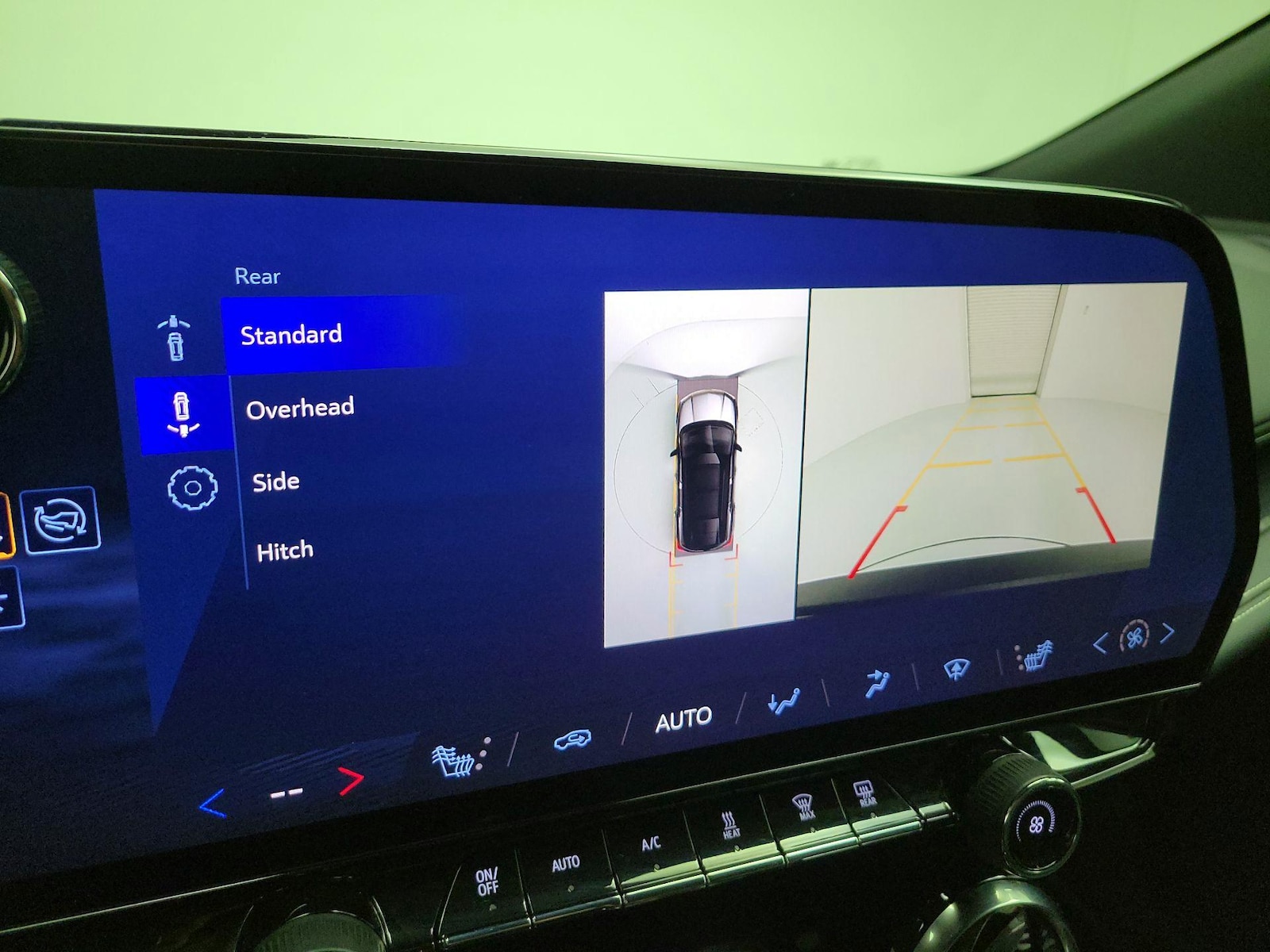 2024 Chevrolet Blazer EV LT - Photo 15