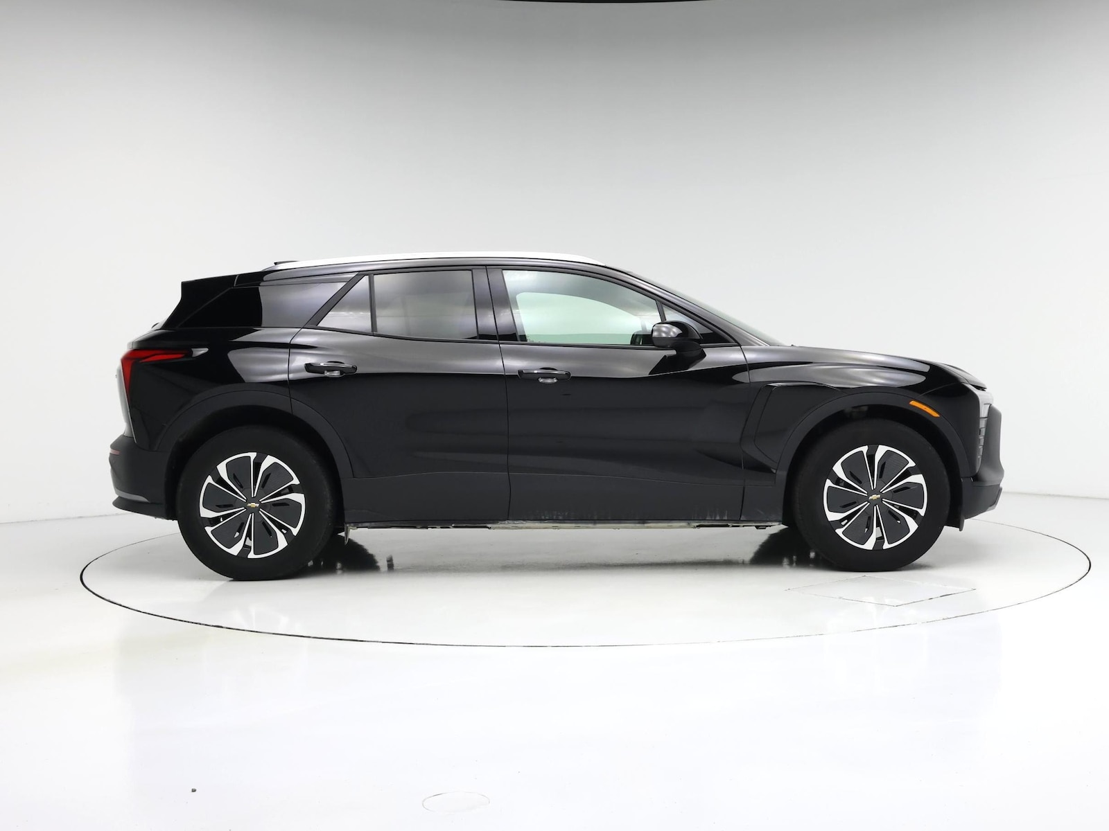 2024 Chevrolet Blazer EV LT - Photo 8