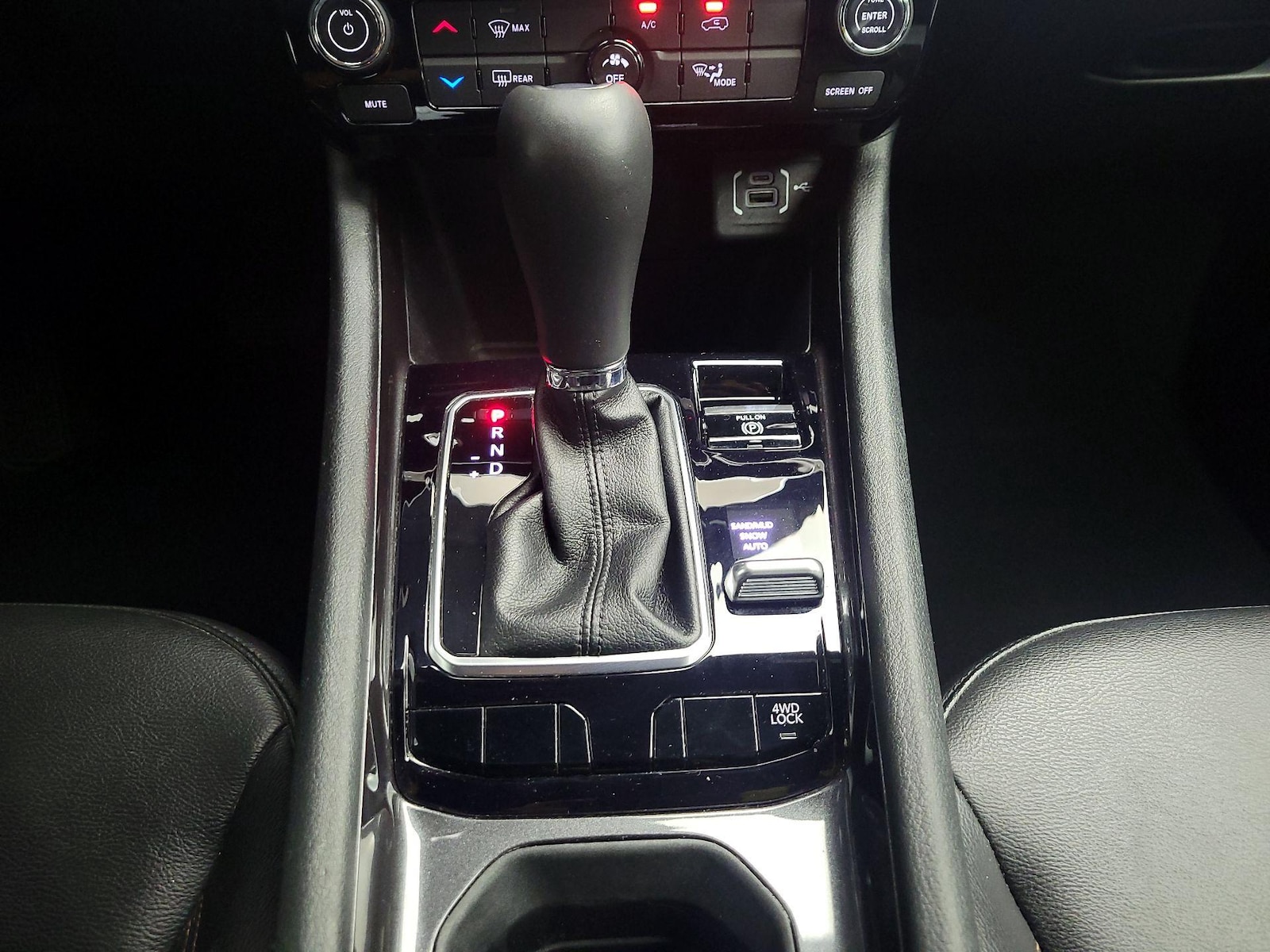 2024 Jeep Compass Latitude Lux - Photo 18