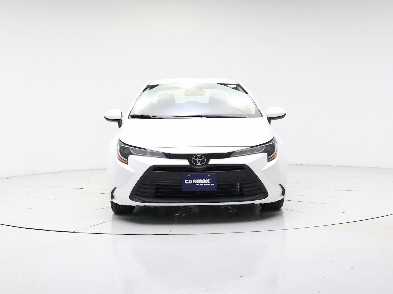 2026 Toyota Corolla LE - Photo 6