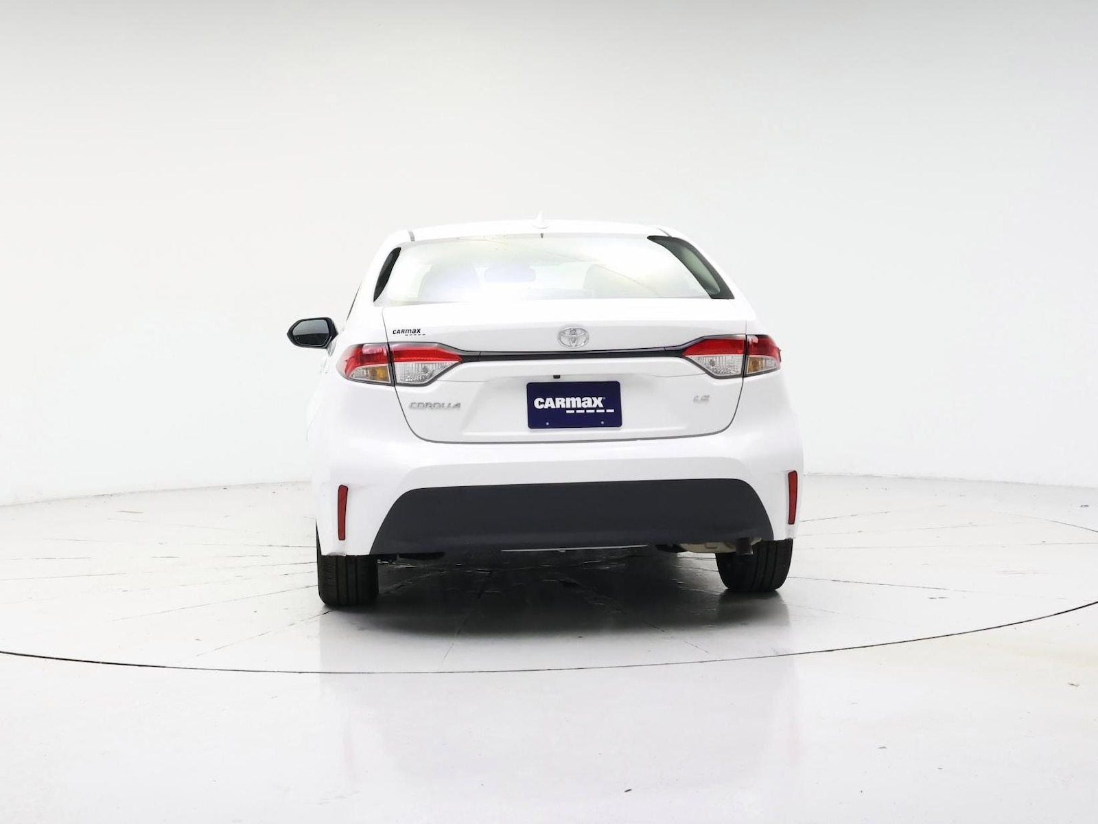 2026 Toyota Corolla LE - Photo 7