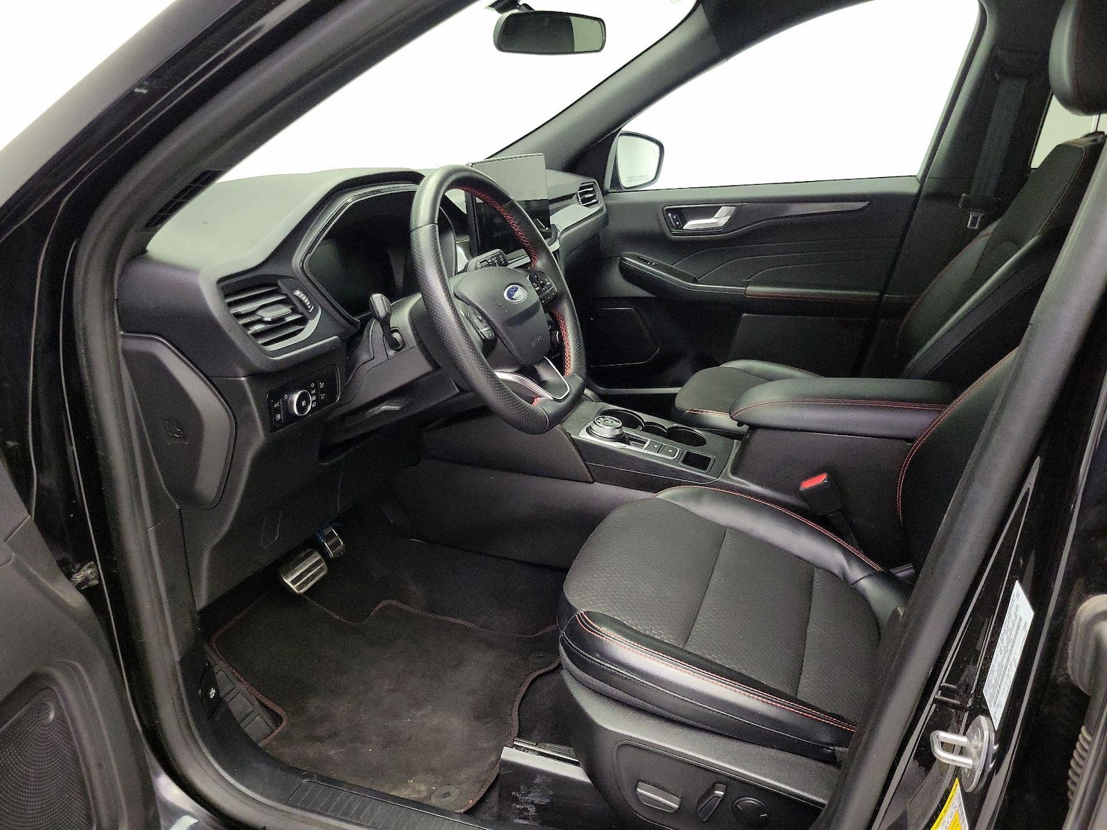 2023 Ford Escape ST-Line Select - Photo 12