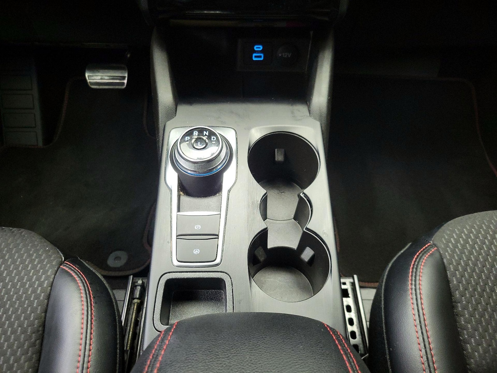 2023 Ford Escape ST-Line Select - Photo 19