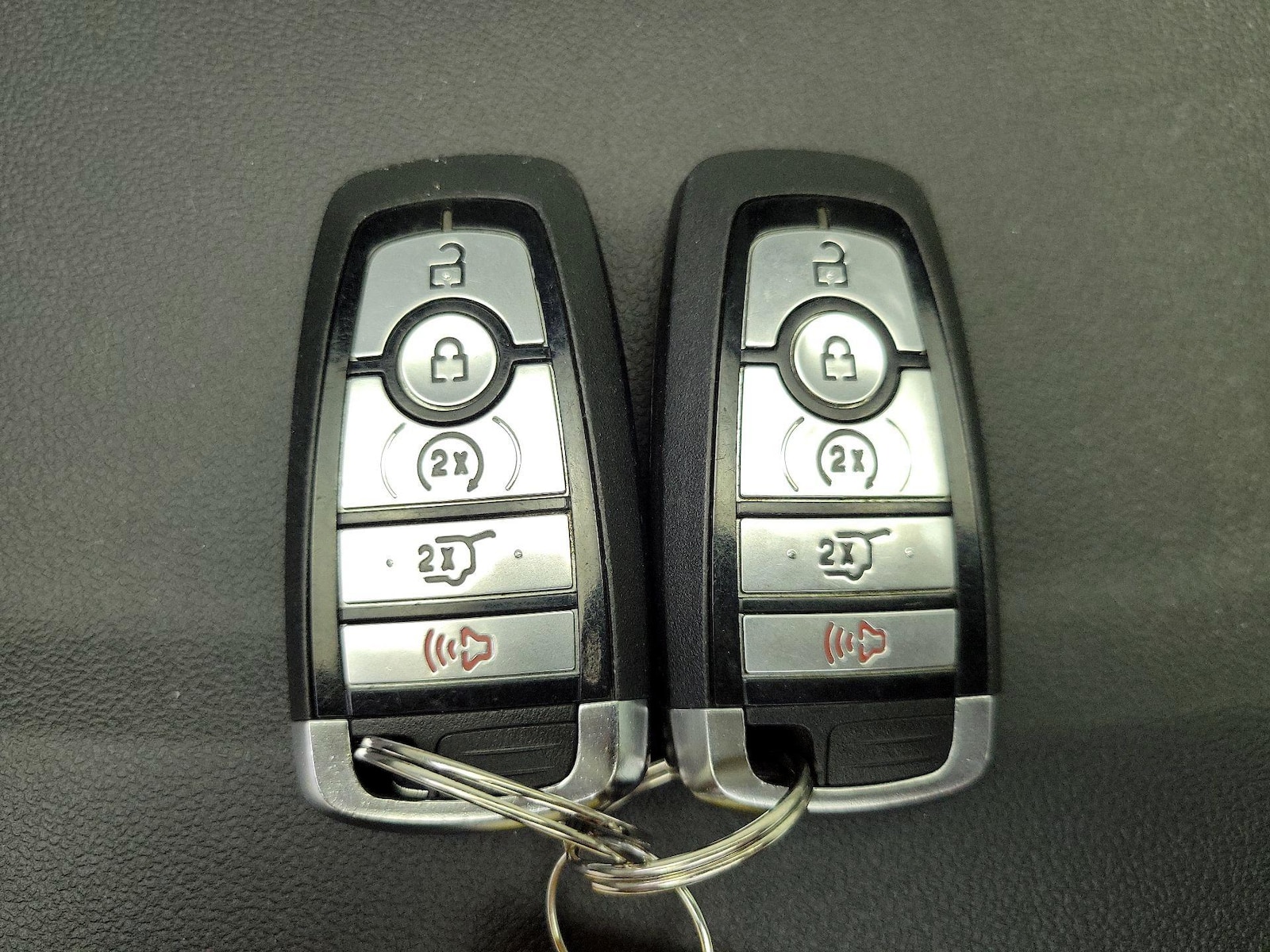 2023 Ford Escape ST-Line Select - Photo 24