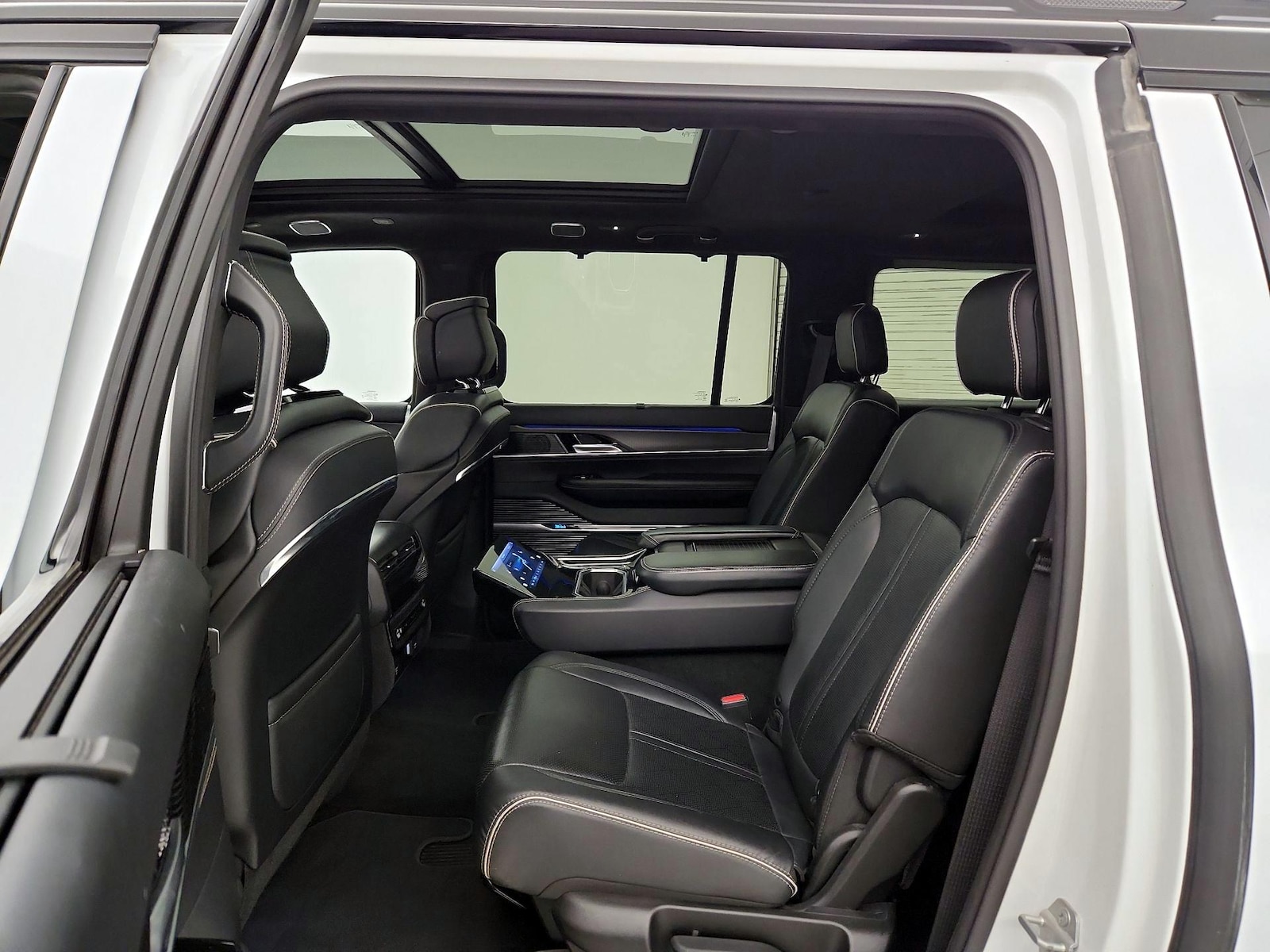 Rear Air Conditioning