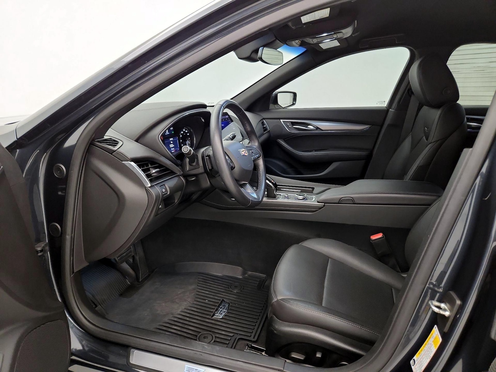 Power Seat(s) & Leather Seats
