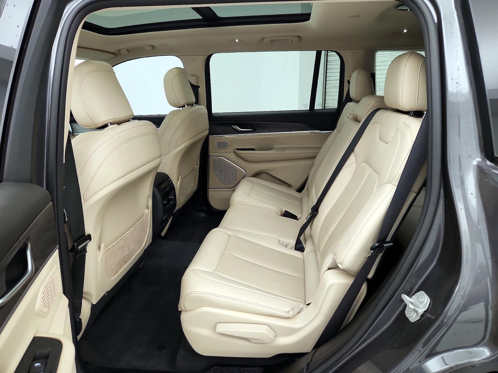 Rear Air Conditioning