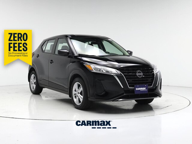 Black 2025 Nissan Kicks Play SUV / Crossover Front-Wheel Drive Automatic