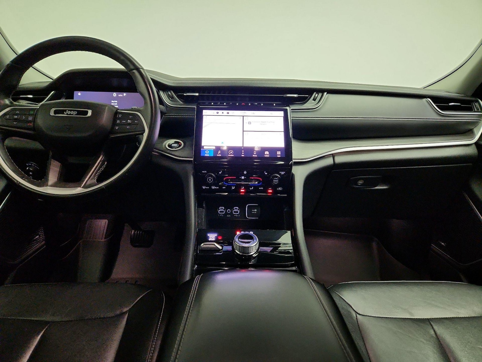 Apple CarPlay® & Android Auto™