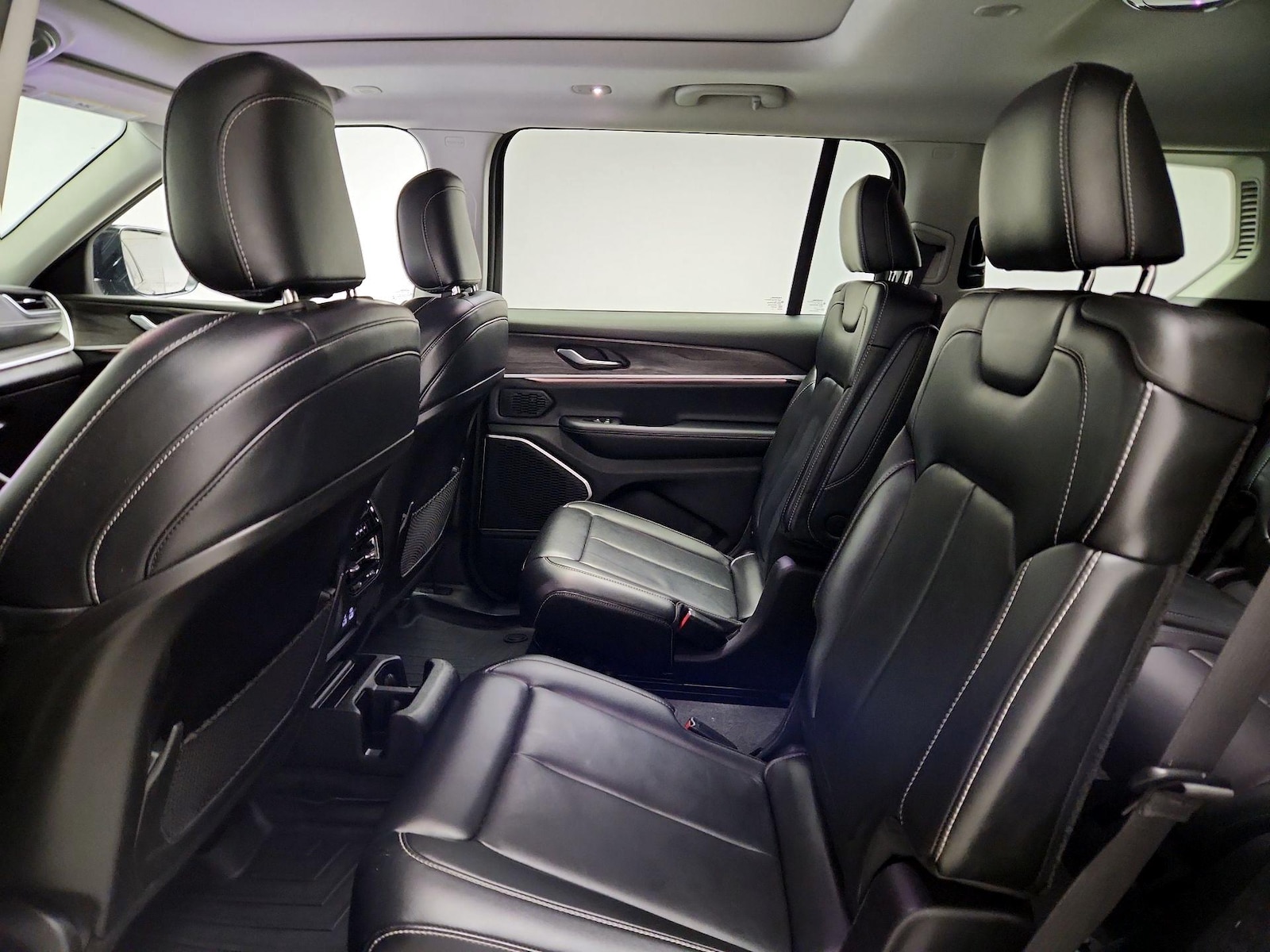 Rear Air Conditioning