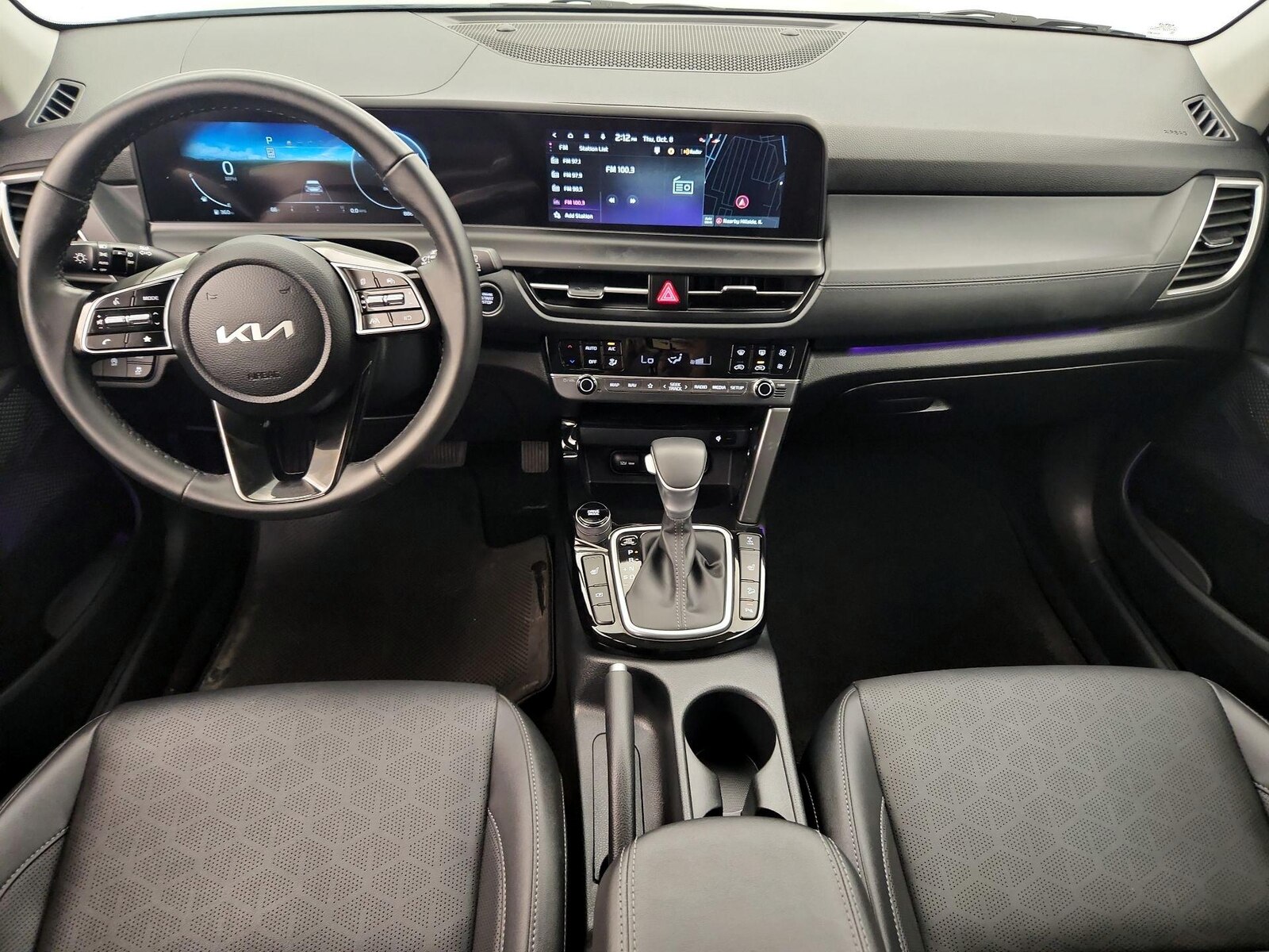 2025 Kia Seltos EX - Photo 10